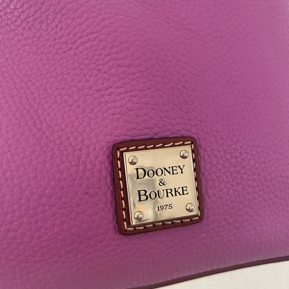 Dooney & Bourke Pebbled Leather Shoulder Bag – Pink with Brown Trim- LIKE NEW - Picture 6 of 14